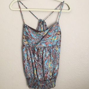 Women’s sleeveless T. Large. Perfect condition.